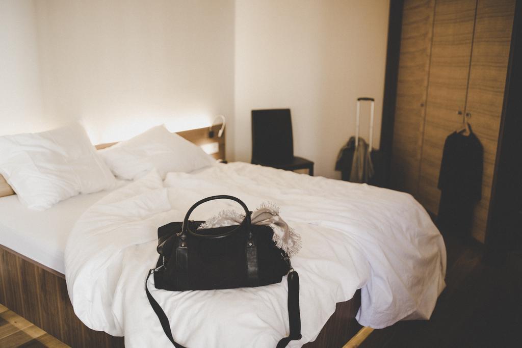อพาร์ตโฮเต็ล อราเบลลา Hotel เนาดาส ภายนอก รูปภาพ