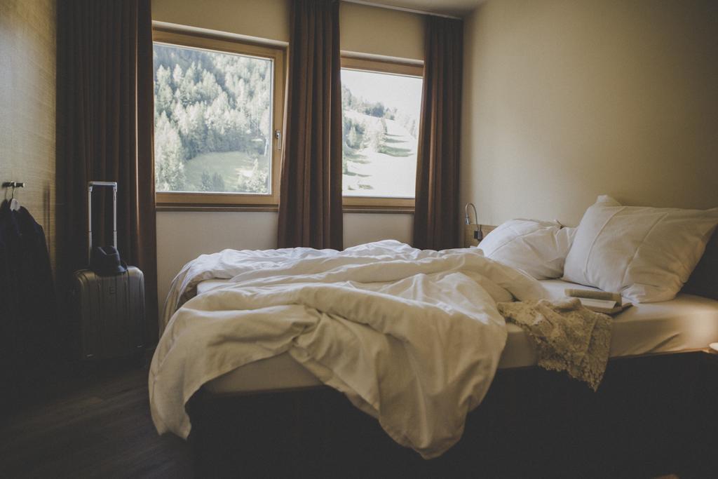 อพาร์ตโฮเต็ล อราเบลลา Hotel เนาดาส ภายนอก รูปภาพ